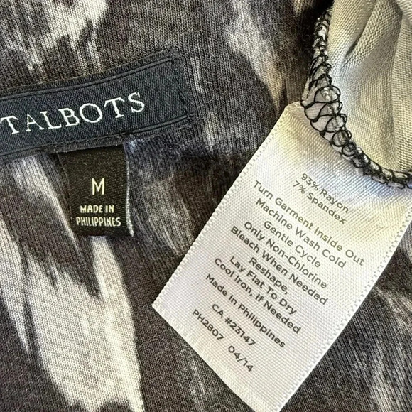 Talbots V Neck Stretchy Knit Faux Wrap Sheath Dress Ruched Size M Abstract Gray - Picture 16 of 16